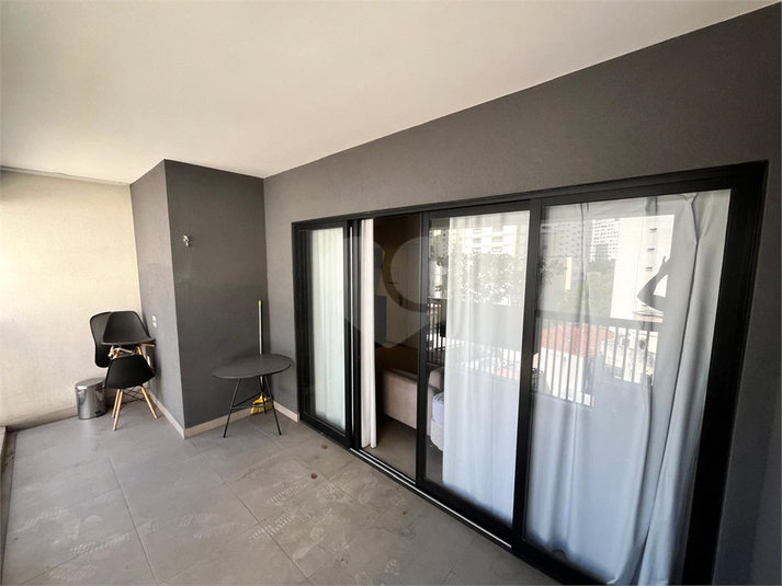 Foto REO1089300