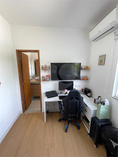 Foto REO1089333