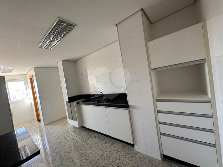Foto REO1089358