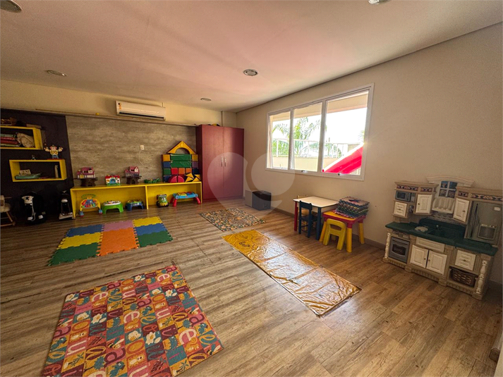 Foto REO1089370