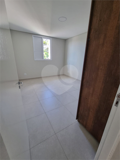 Foto REO1089385