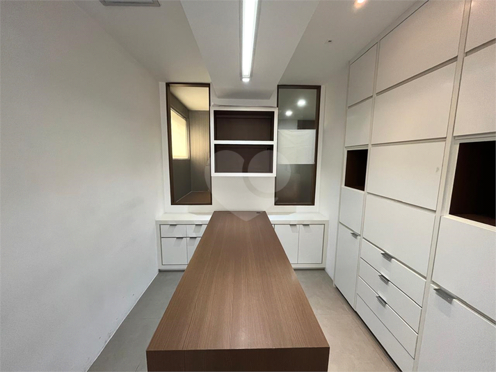 Foto REO1089388