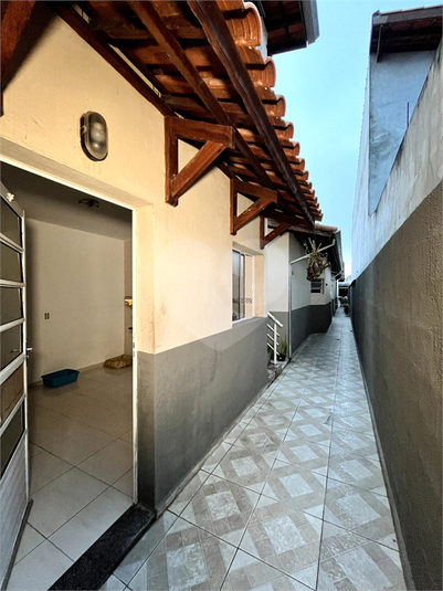 Foto REO1089389