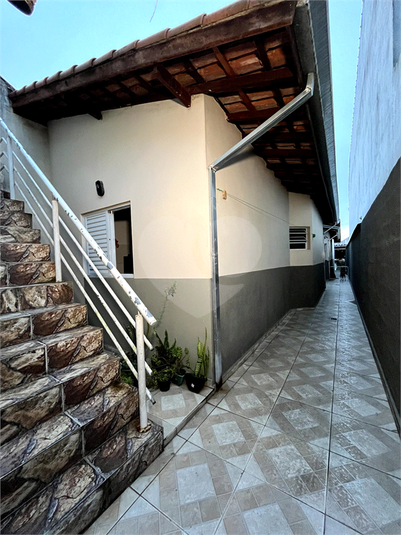 Foto REO1089389