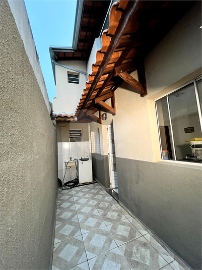 Foto REO1089389