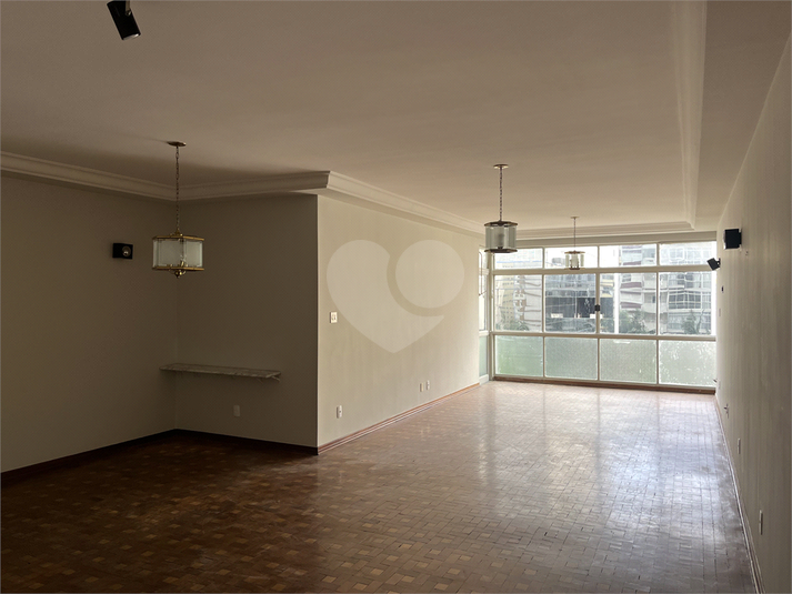 Foto REO1089392