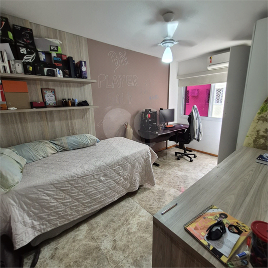 Foto REO1089416