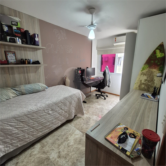 Foto REO1089416