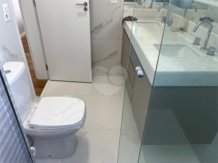 Foto REO1089425