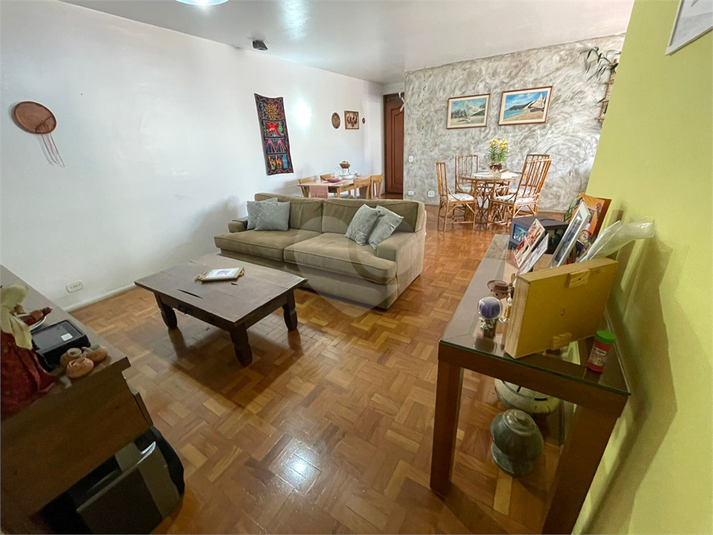 Foto REO1089428