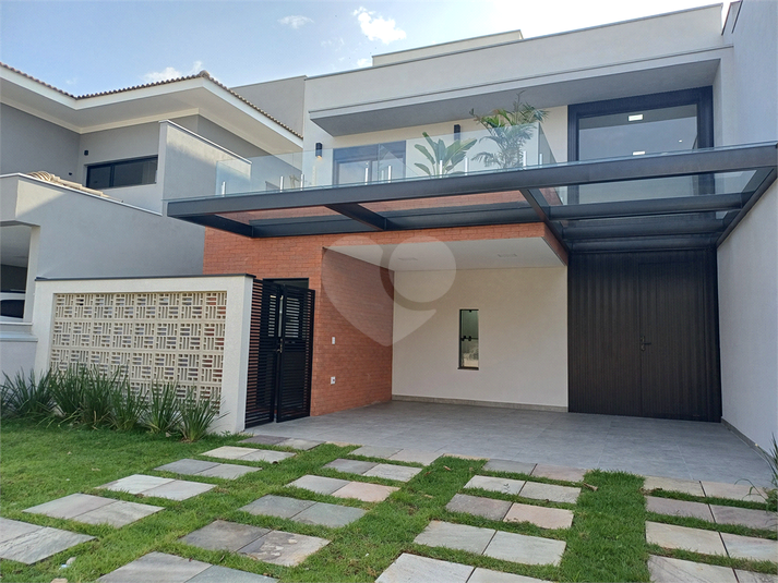 Foto REO1089433