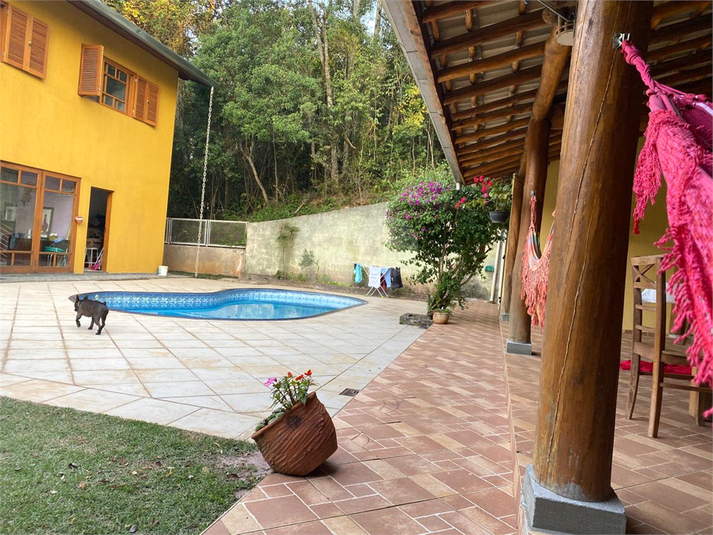 Foto REO1089438
