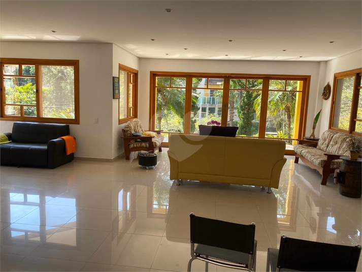 Foto REO1089438