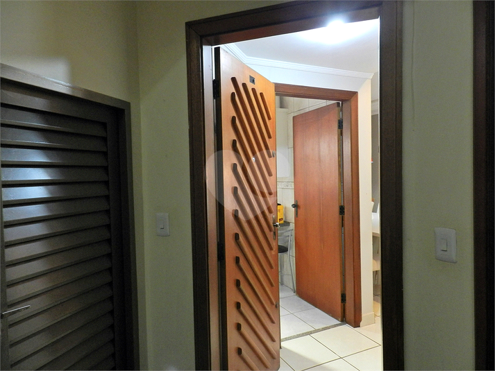 Foto REO1089442