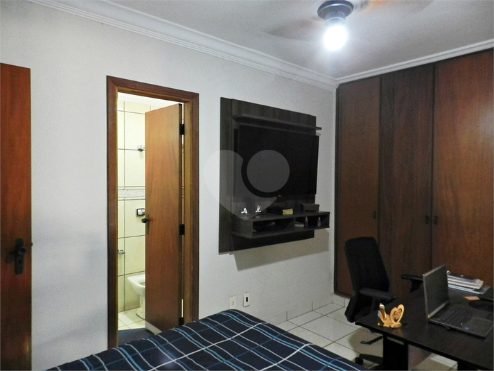 Foto REO1089442