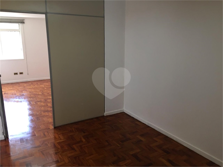 Foto REO1089447