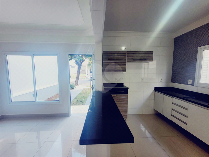 Foto REO1089453