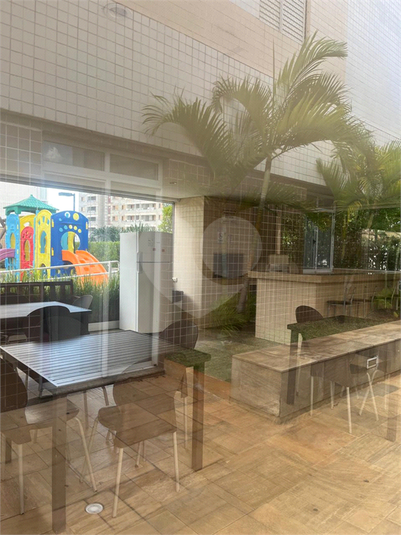 Foto REO1089470