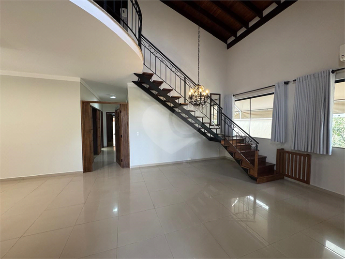 Foto REO1089525