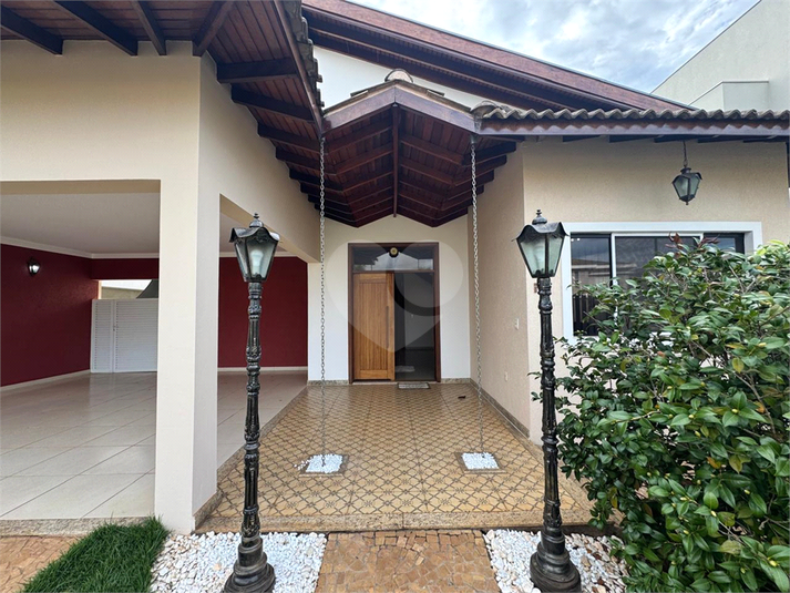 Foto REO1089525