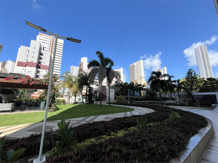 Foto REO1089527