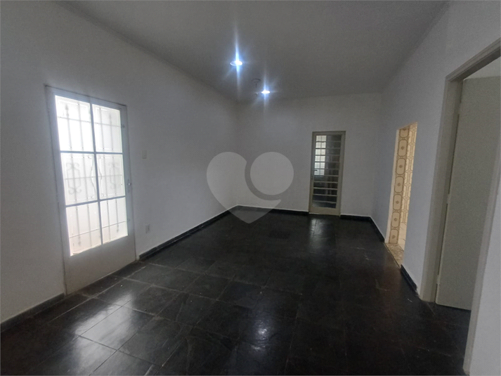Foto REO1089535