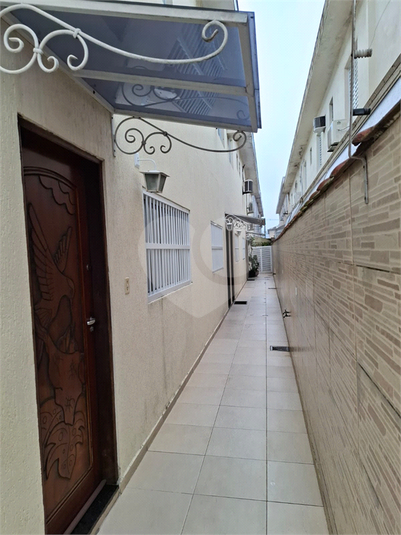 Foto REO1089536
