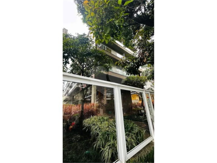 Foto REO1089564