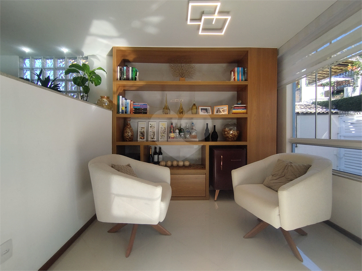 Foto REO1089578