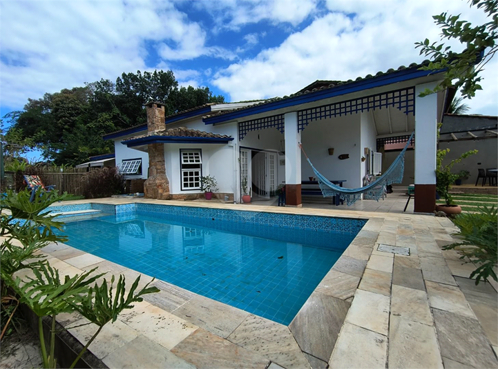 Foto REO1089596