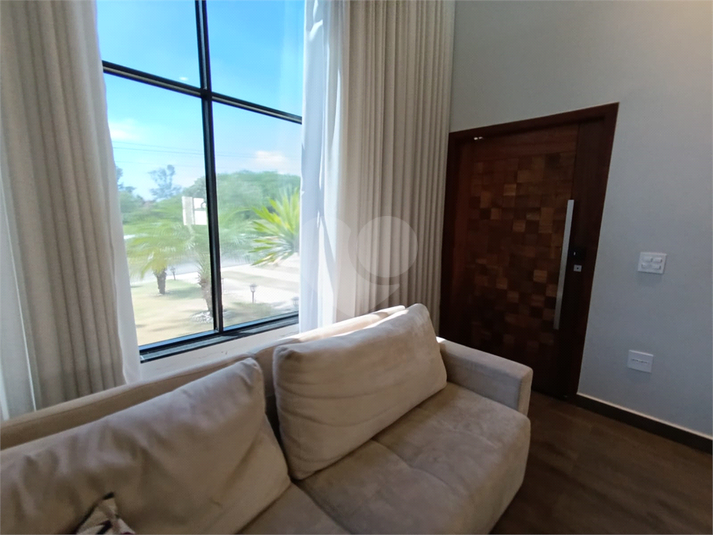 Foto REO1089611