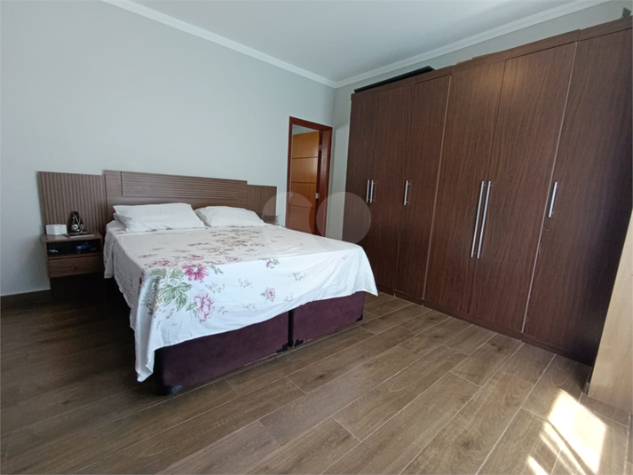 Foto REO1089611