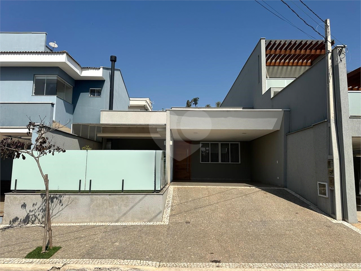 Foto REO1089612