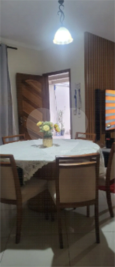 Foto REO1089628