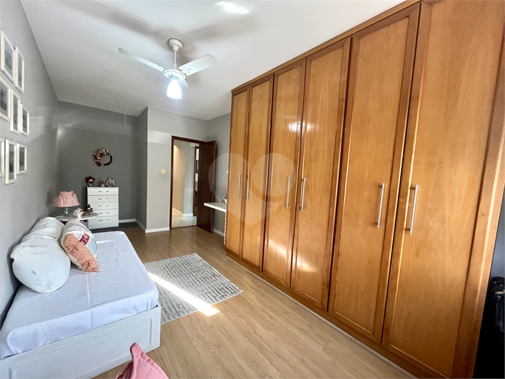 Foto REO1089642