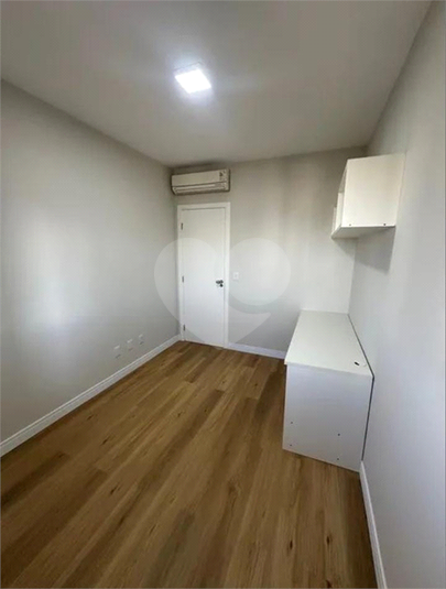 Foto REO1089651