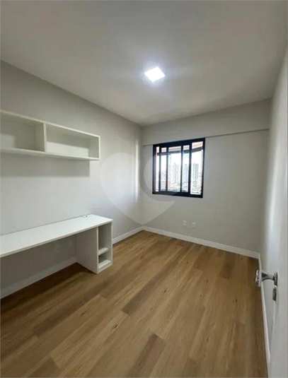 Foto REO1089651