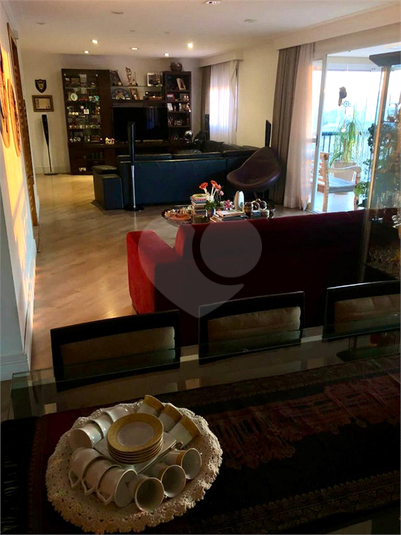 Foto REO1089716