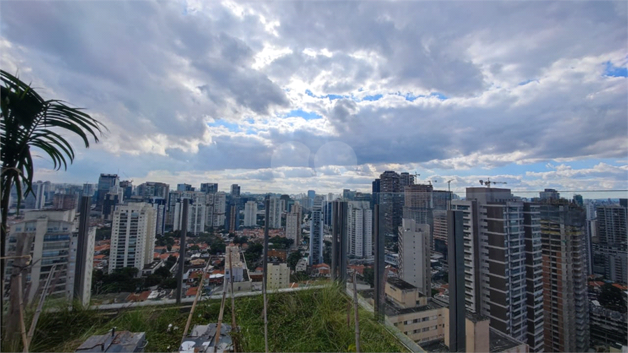 Foto REO1089752