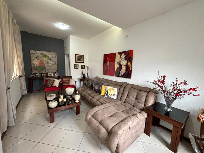 Foto REO1089761