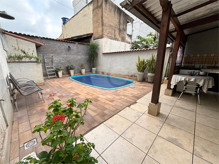 Foto REO1089761