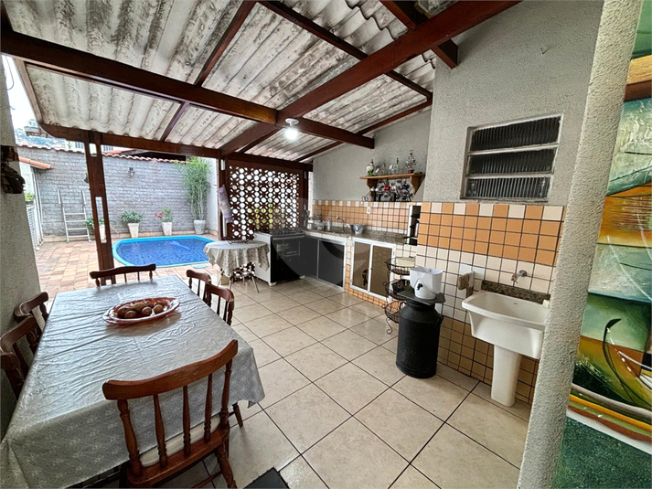 Foto REO1089761