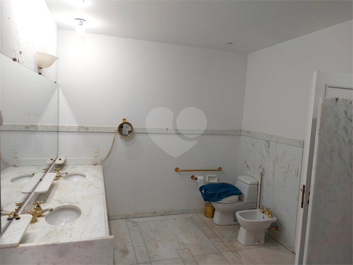 Foto REO1089777