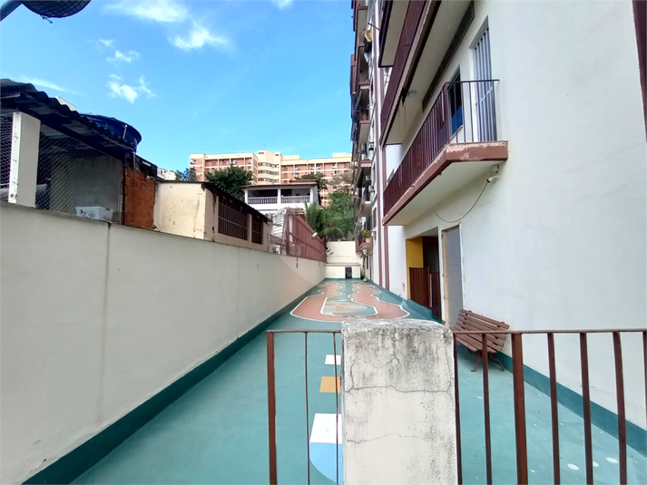 Foto REO1089830