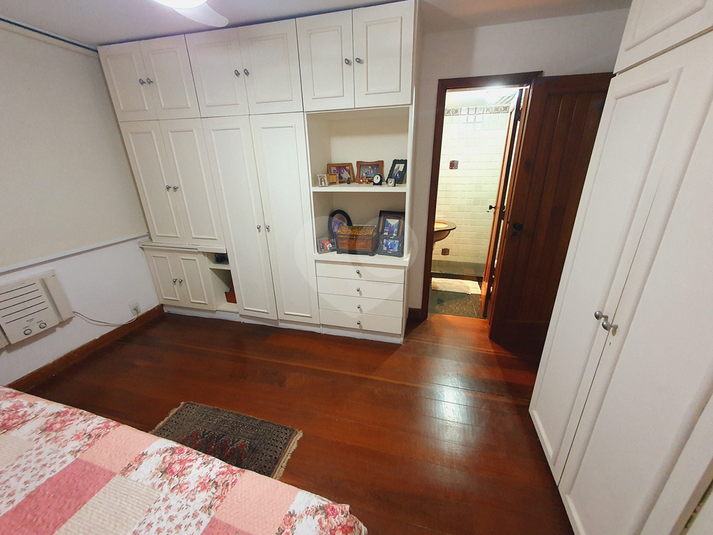 Foto REO1089836