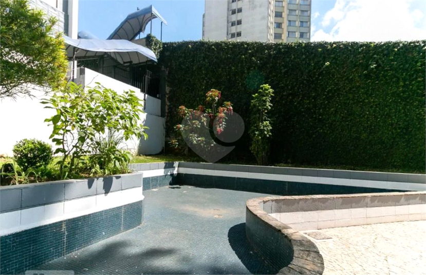 Foto REO1089856