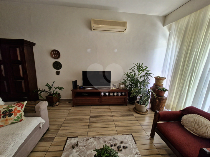 Foto REO1089893