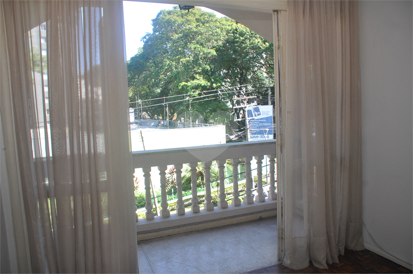 Foto REO1089903
