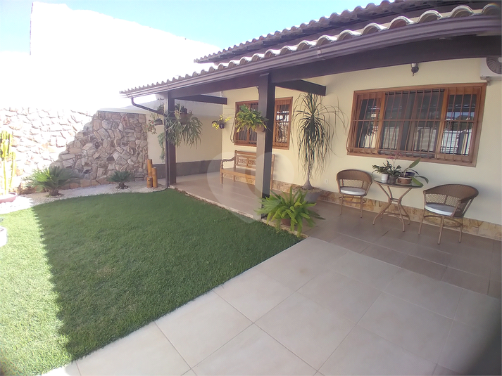 Foto REO1089905