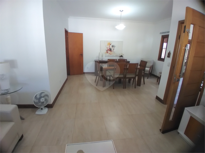 Foto REO1089905